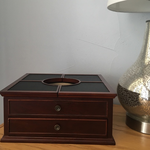 Jewelry box - Picture 4 of 5